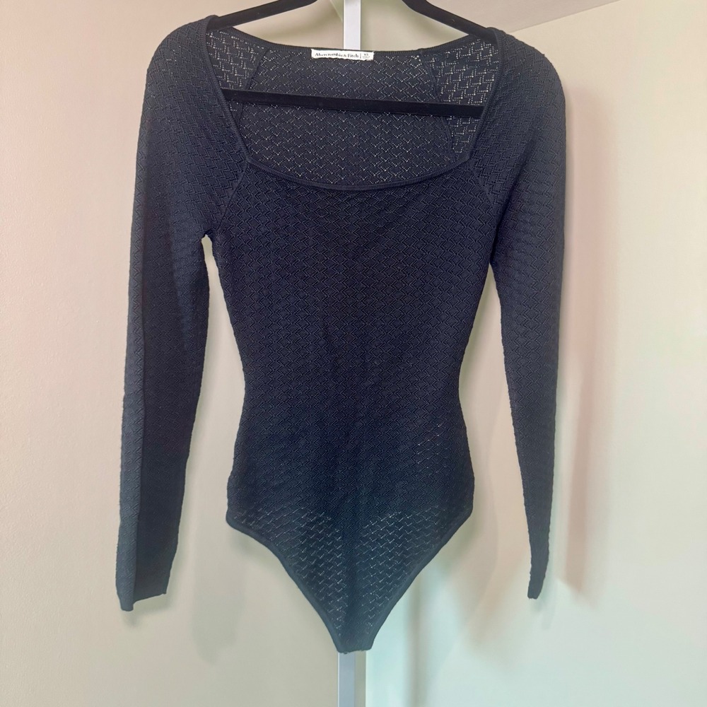 Abercrombie Pointelle Bodysuit Top XS Black Long Sleeve Square Neck Knit Stretch